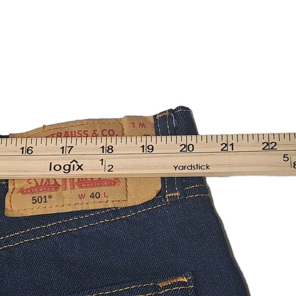 New LEVI'S 501 Size 40 X 9" Dark Blue Stretch Cotton Hemmed Original Jean Shorts - Picture 8 of 10